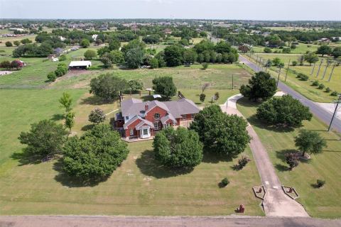6603 Champion Road, Midlothian, TX 76065 — photo 2