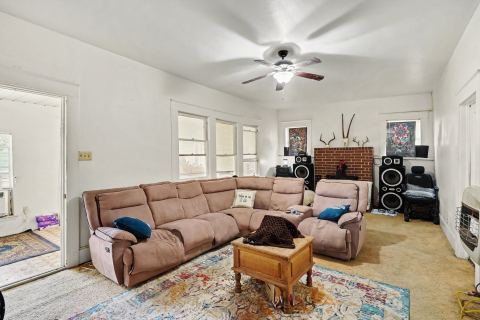 506 Woodard Avenue, Cleburne, TX 76033 — photo 2