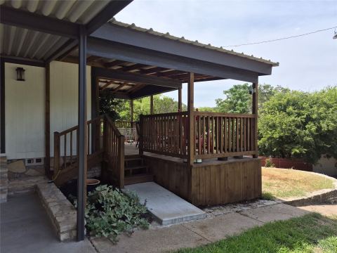 3819 Horseshoe Trail, Granbury, TX 76048 — photo 3