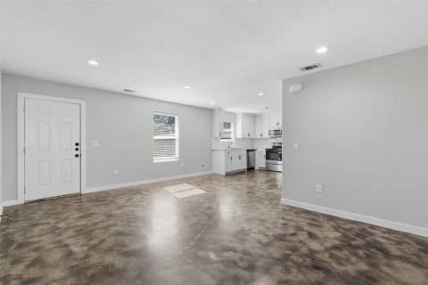 612 W Coffin Street, Denison, TX 75020 — photo 3