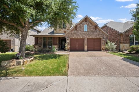 2528 Louis Lane, Lewisville