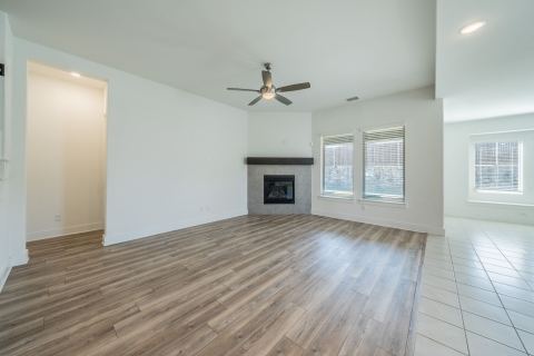 821 Reynolds Drive, Fate, TX 75087 — photo 2