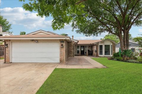 2604 Driskill Drive, Euless