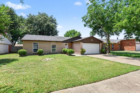 224 Rockcrest Drive, Mesquite, TX 75150 — photo 2