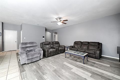 1242 E Powell Avenue, Fort Worth, TX 76104 — photo 3