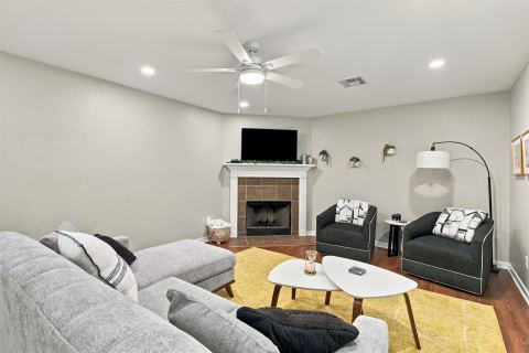 813 Chambers Creek Circle, Hewitt, TX 76643 — photo 2