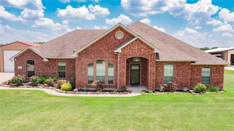 245 Mckinley Lane, Royse City, TX 75189 — photo 2