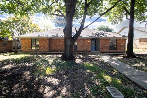 306 Partridge Run Drive, Duncanville