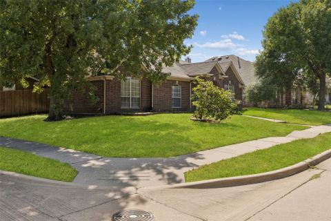 728 Lauren Way, Allen, TX 75002 — photo 3
