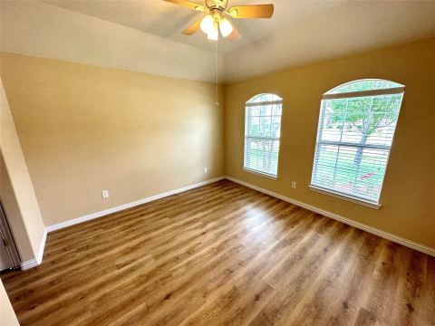 221 Creekwood Drive, Princeton, TX 75407 — photo 2