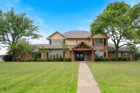 915 W Pleasant Run Road, DeSoto, TX 75115 — photo 3