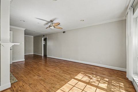 5222 Fleetwood Oaks Avenue 111, Dallas, TX 75235 — photo 2