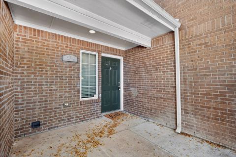 829 Summercreek Drive, Lewisville, TX 75067 — photo 3