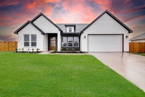 204 High Ridge Court, Godley