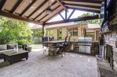 4825 Crooked Lane, Dallas