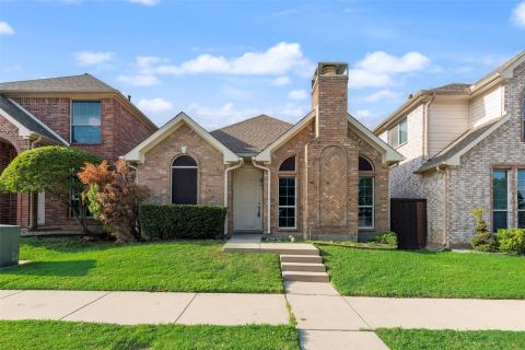 1020 Alyssa Lane, Carrollton, TX 75006 — photo 2
