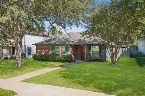 947 E Oakdale Road, Irving, TX 75060 — photo 2