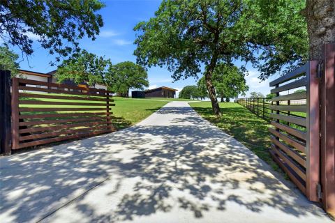 13240 Briar Road, Azle