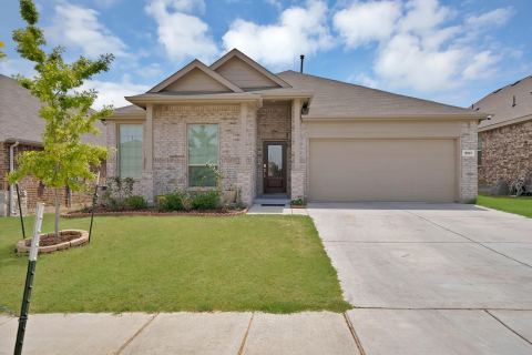 3101 Paruament Drive, Denton