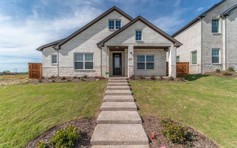 1717 Morning Mist Way, Mesquite