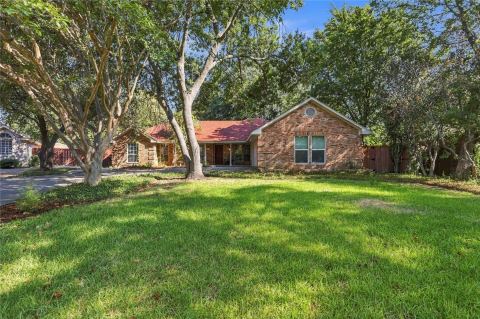 1309 Oxford Lane, Denton, TX 76209 — photo 2