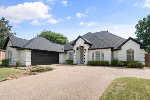 812 Turnberry Drive, Mansfield, TX 76063 — photo 2