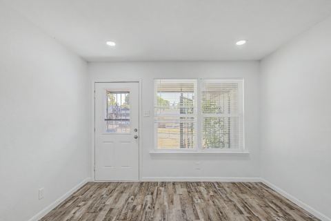 1209 Grinnell Street, Dallas, TX 75216 — photo 2
