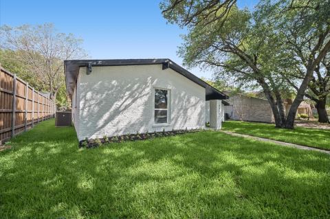 3225 Collins Boulevard, Garland, TX 75044 — photo 2