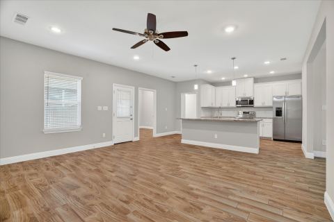 5503 Firewood Trail, Granbury, TX 76048 — photo 2
