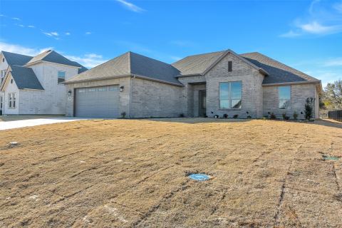 801 Holiday Hills Drive, Mineral Wells, TX 76067 — photo 2
