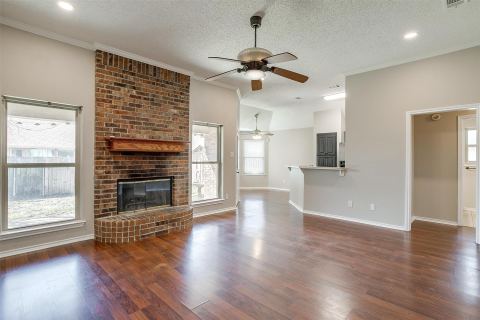 837 NW Park Meadow Lane, Burleson, TX 76028 — photo 3