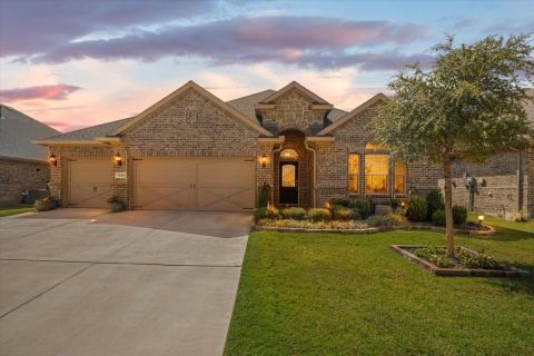 1109 Whispering Hill Drive, Mansfield, TX 76063 — photo 2
