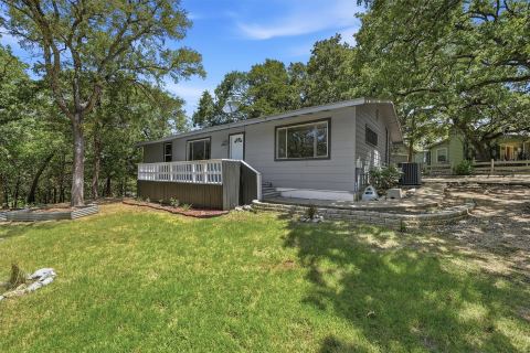 101 Lakewood Lane, Pottsboro, TX 75076 — photo 2
