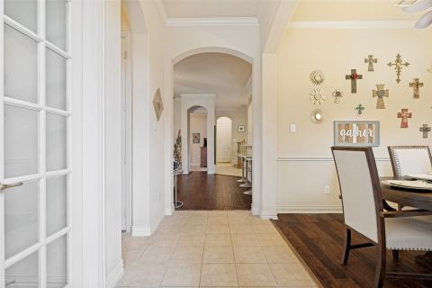 1547 Barksdale Drive, Lewisville, TX 75077 — photo 2