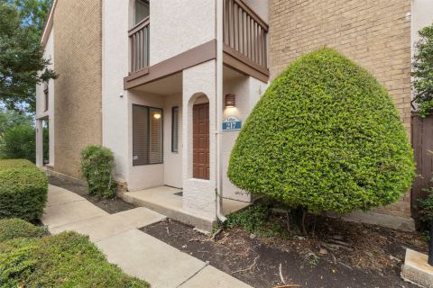 563 Ranch Trail 217, Irving, TX 75063 — photo 2