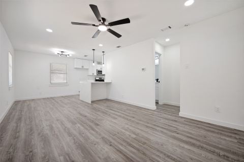 209 W 12th Street, Irving, TX 75060 — photo 3