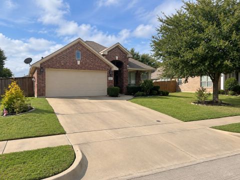 4700 Valleyview Drive, Mansfield, TX 76063 — photo 2