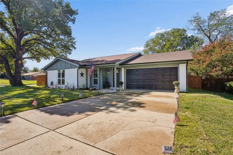 700 Del Mar Lane, Arlington, TX 76012 — photo 2