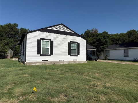 205 22nd Street, Grand Prairie, TX 75050 — photo 3