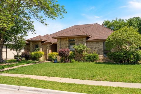 2601 Richland Drive, Garland