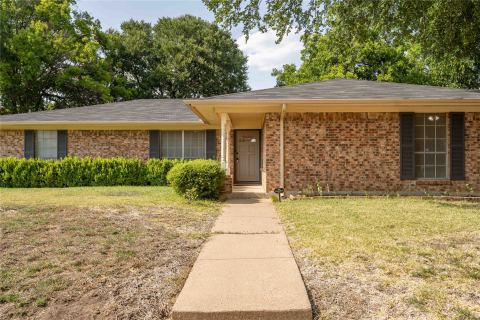 2001 Chalice Road, Arlington, TX 76014 — photo 2