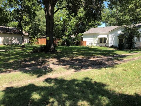 1115 W Lamar Street, Sherman, TX 75092 — photo 2