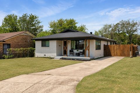 2915 Clinton Avenue, Fort Worth, TX 76106 — photo 2