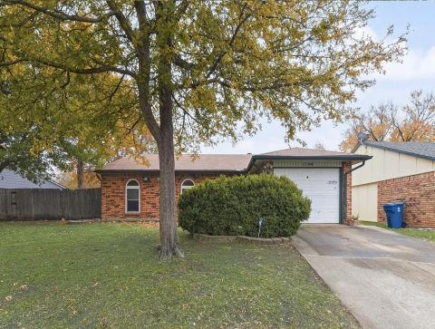 5104 Aztec Drive, The Colony