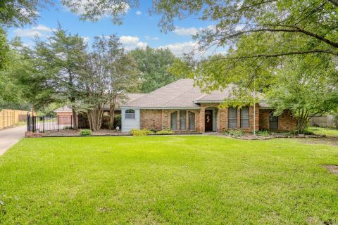 2413 Taylor Street, Southlake