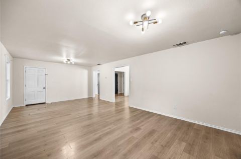 905 Mckinney Avenue, Princeton, TX 75407 — photo 3