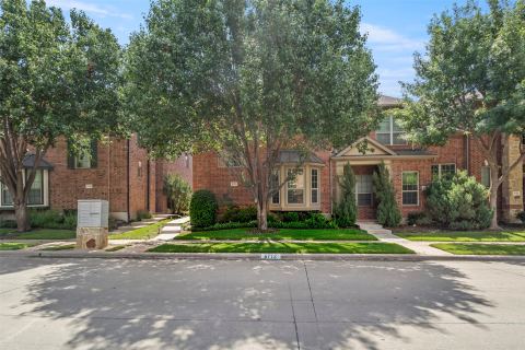 8712 Iron Horse Drive, Irving, TX 75063 — photo 2