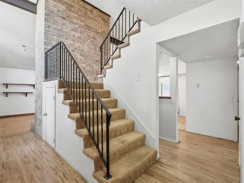 5301 Sarasota Drive, Garland, TX 75043 — photo 3
