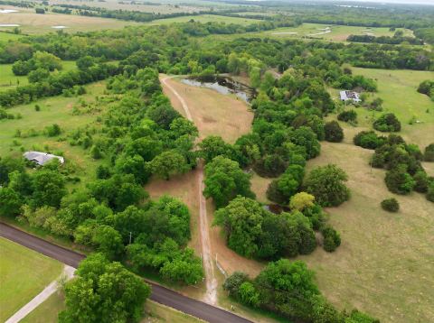 639 County Road 1001, Greenville
