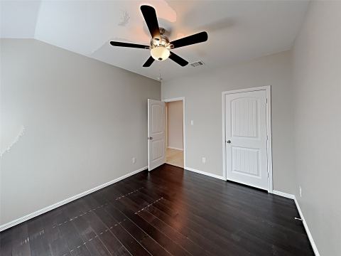 900 Walls Boulevard, Crowley, TX 76036 — photo 2